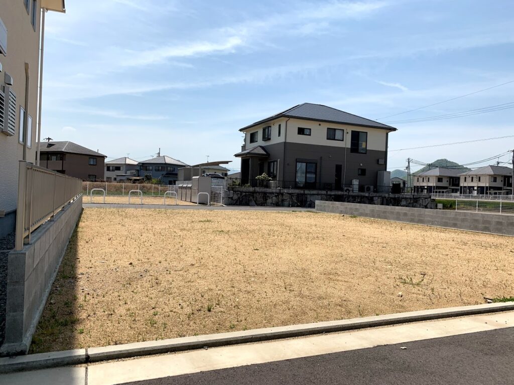 アップガーデン上林　北東から撮影