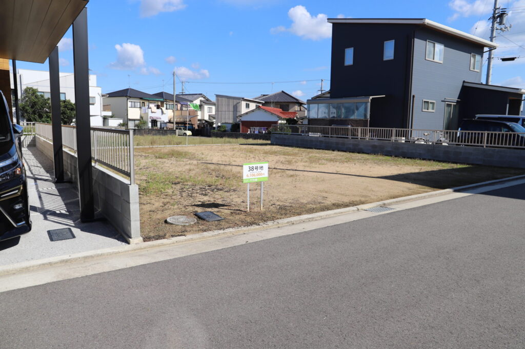 プラスタウン川島38号地　南西から撮影