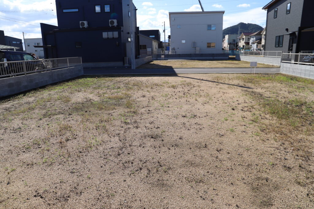 プラスタウン川島38号地　北から撮影