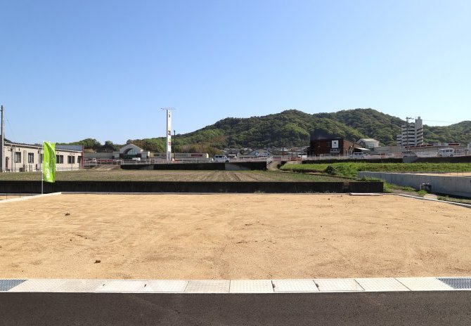 アイタウン志度Ⅲ　18号地北から撮影