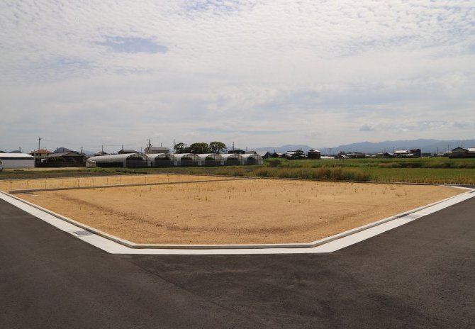 13号地　北西から