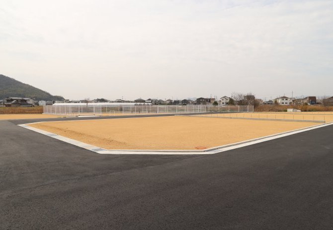 13号地　北東から