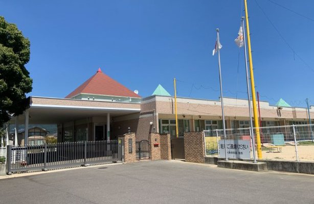 私立らく楽保育園