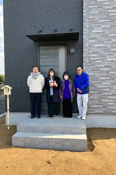 【2階建て】風と光で、心地よい空間を。