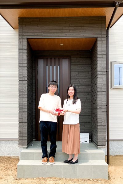 【2階建て】シンプルで上質。ずっと愛せる住まい。