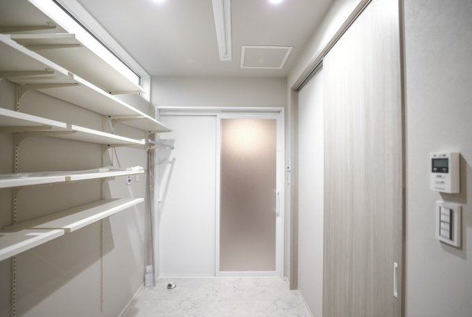 洗面コーナー・脱衣室・バスルーム