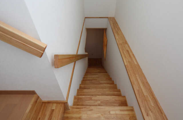 階段の種類について 家づくりコラム 香川県高松市の新築 注文住宅 分譲住宅 分譲地 土地情報のことならアイラックホーム